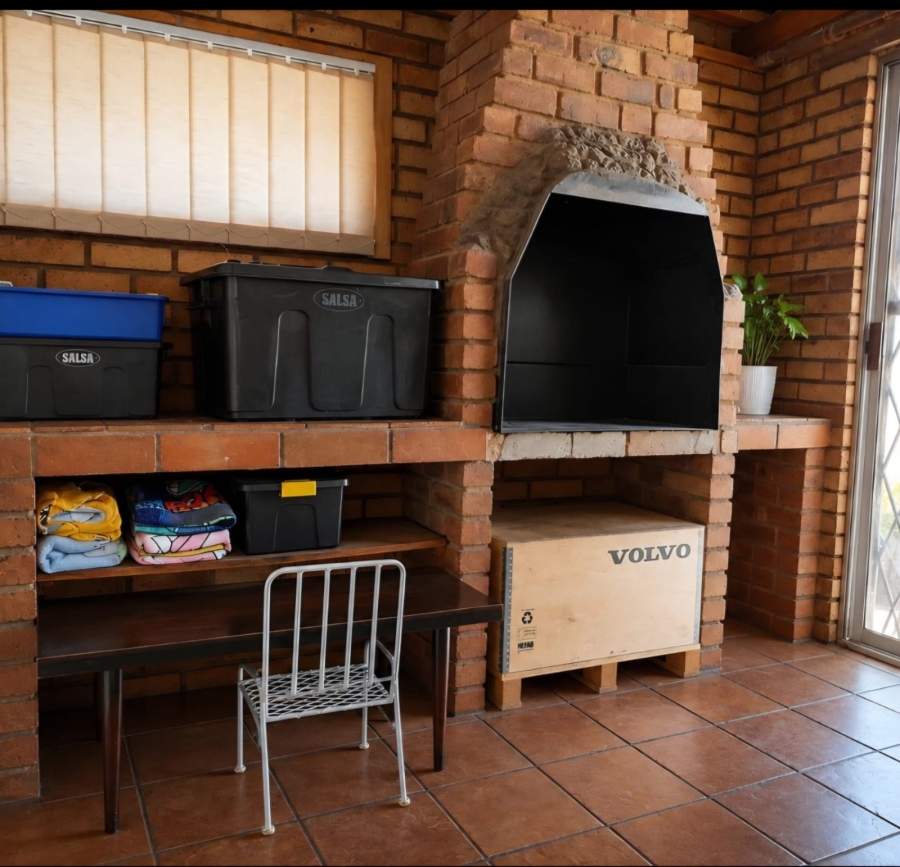 3 Bedroom Property for Sale in Bishops Bay Free State
